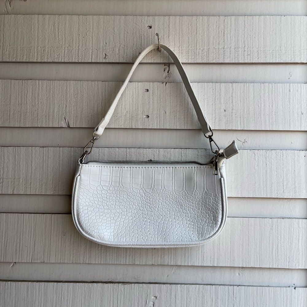 White Shoulder Bag